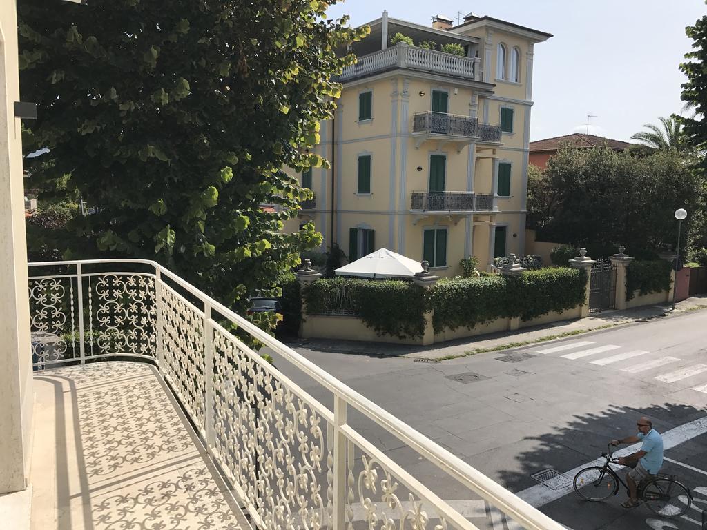 Stunning Apartment 300Mt By The Sea Forte Dei Marmi Phòng bức ảnh